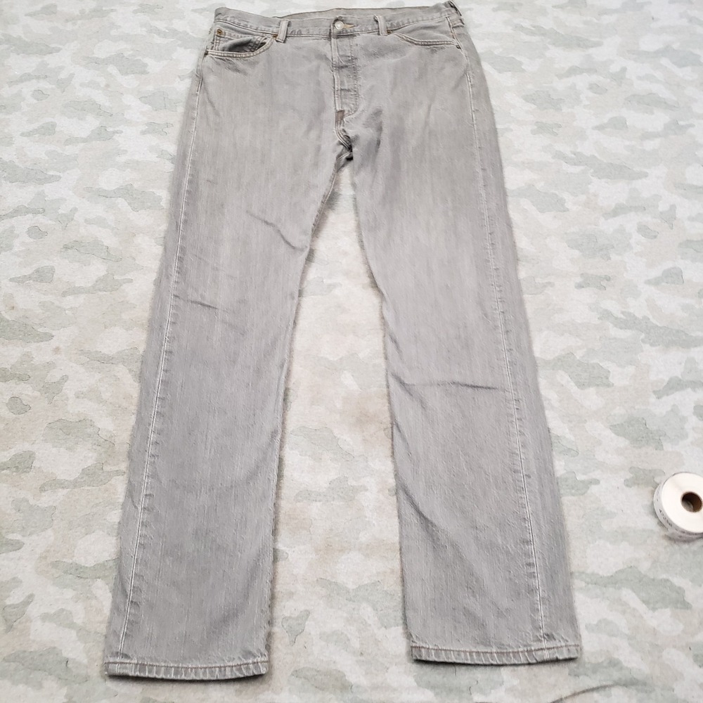Levi's 501 Jeans Mens 35x31 Gray Straight Leg Button Fly Pockets Denim